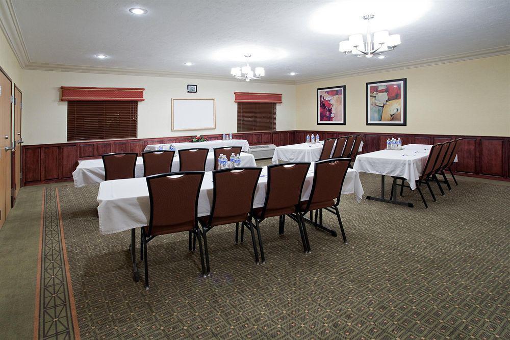 Holiday Inn Express & Suites Alamosa By Ihg Exterior photo
